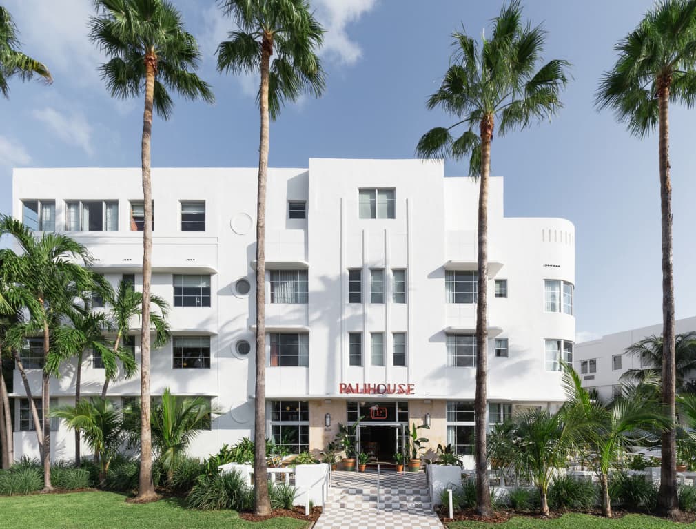 Trouvail Miami Beach Hotel - 3101 Indian Creek Dr, Miami Beach