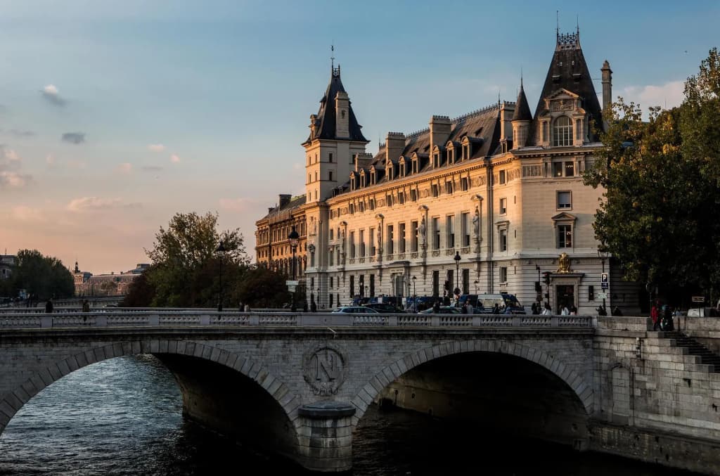 Hôtel Parc Saint Séverin - 22, rue de la Parcheminerie, Parigi
