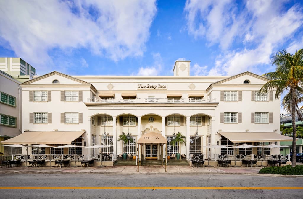 The Betsy - South Beach - 1440 Ocean Drive, Miami Beach