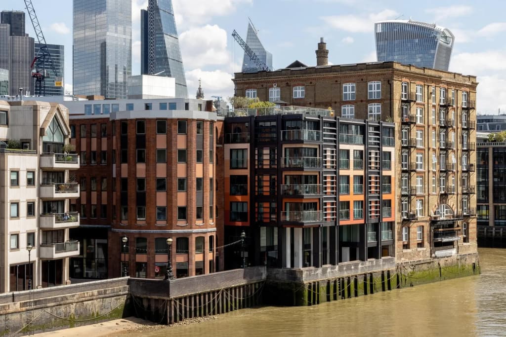 Locke At Broken Wharf - Broken Quay House, 2 Broken Wharf, City of London