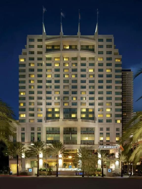 JW Marriott Miami - 1109 Brickell Ave, Miami
