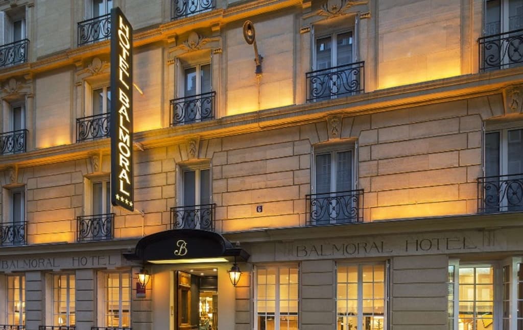 Hotel Balmoral - 6 Rue Du General Lanrezac, Parigi