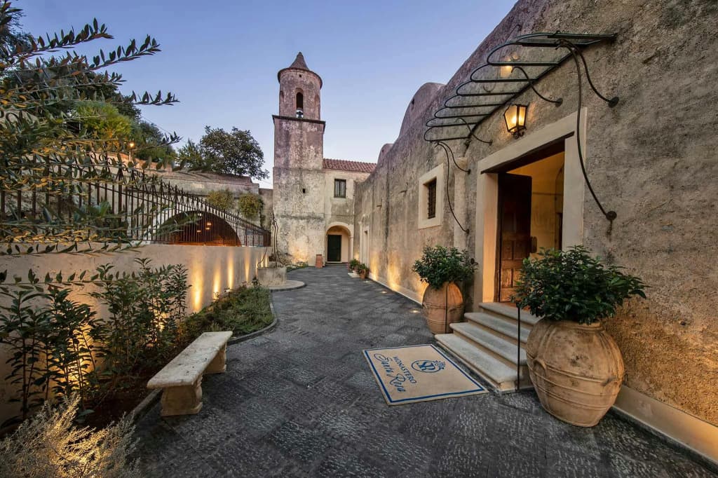 Monastero Santa Rosa Hotel & Spa - Via Roma 2, Conca dei Marini