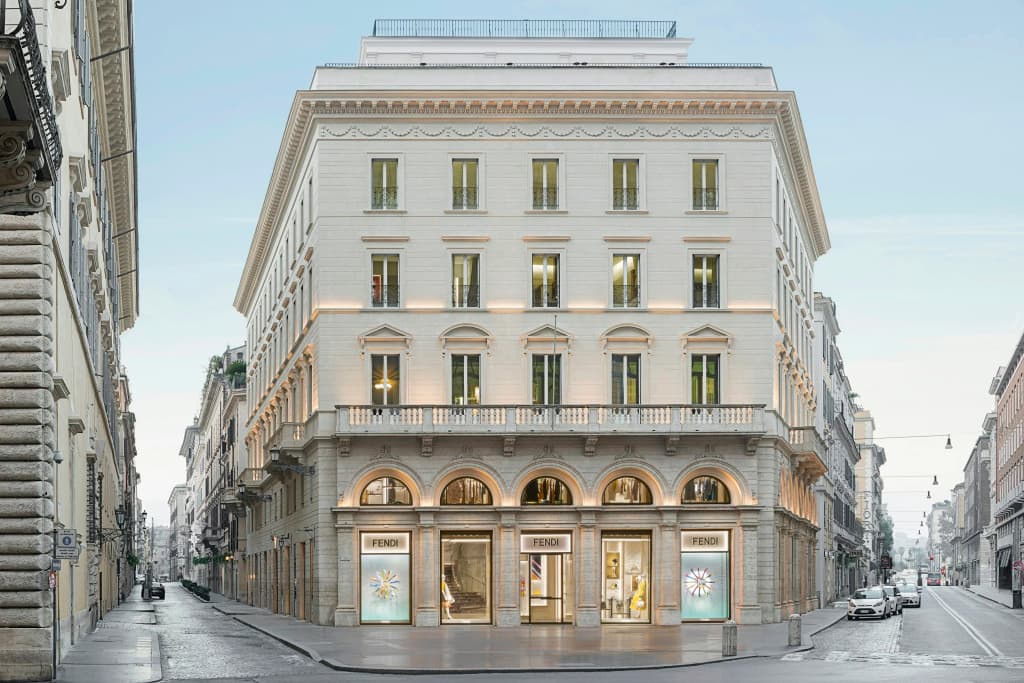 Fendi Private Suites - Via della Fontanella di Borghese, 48, Roma