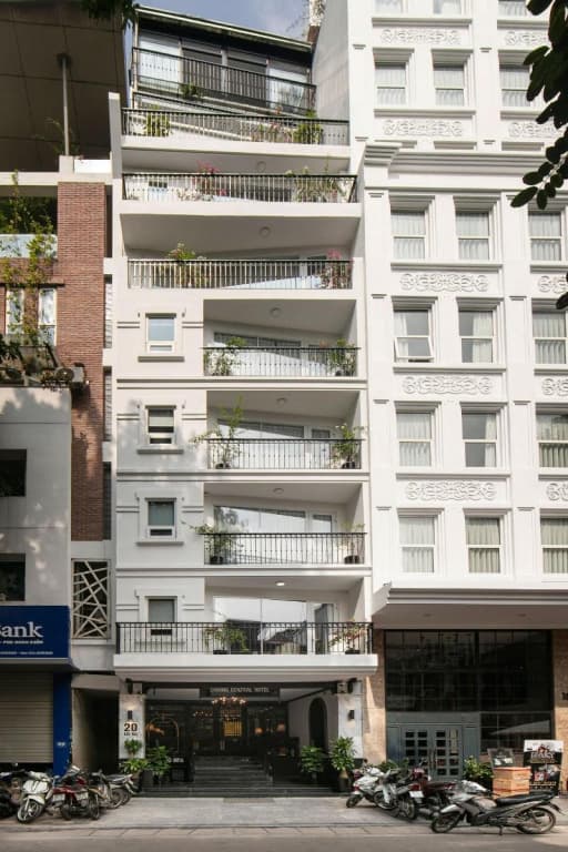 Shining Central Hotel and Spa - 20 Lo Su Street Ly Thai To Ward Hoan Kiem District, Hanoi