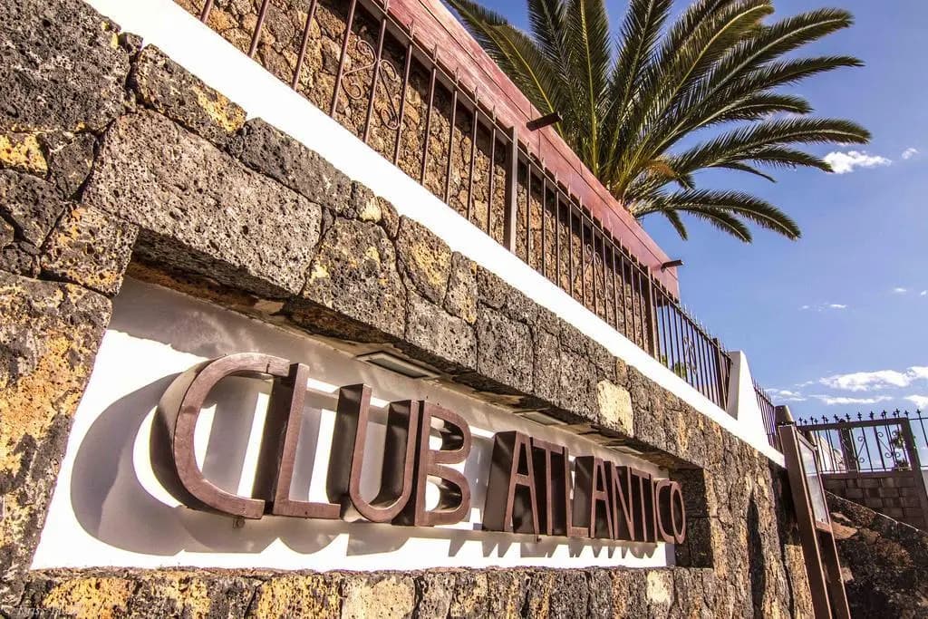 Club Atlantico - Calle Pedro Barba 16, Puerto del Carmen