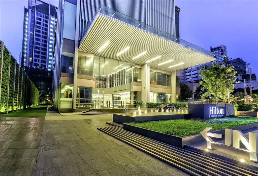 Hilton Sukhumvit Bangkok - 11 Sukhumvit Soi 24 Khlong Ton,, Bangkok
