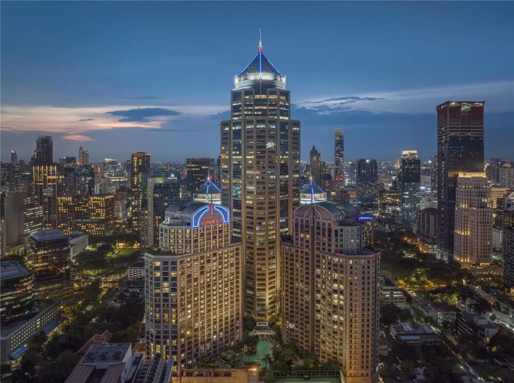Conrad Bangkok - 87/3 Wireless Road Phatumwan, Bangkok