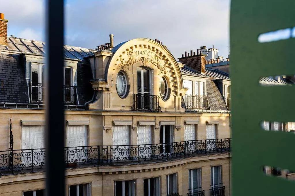 Hôtel Bonsoir Madame - 65 Rue Madame, Parigi
