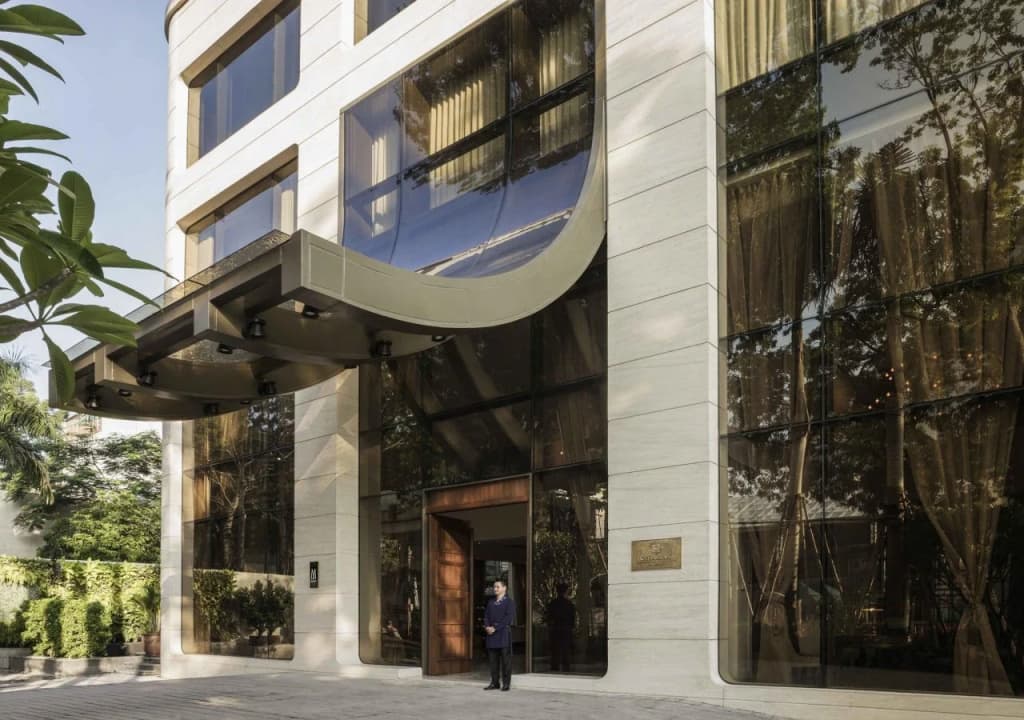 Hôtel des Arts Saigon - MGallery Collection - 76 78 Nguyen Thi Minh Khai St, Ho Chi Minh