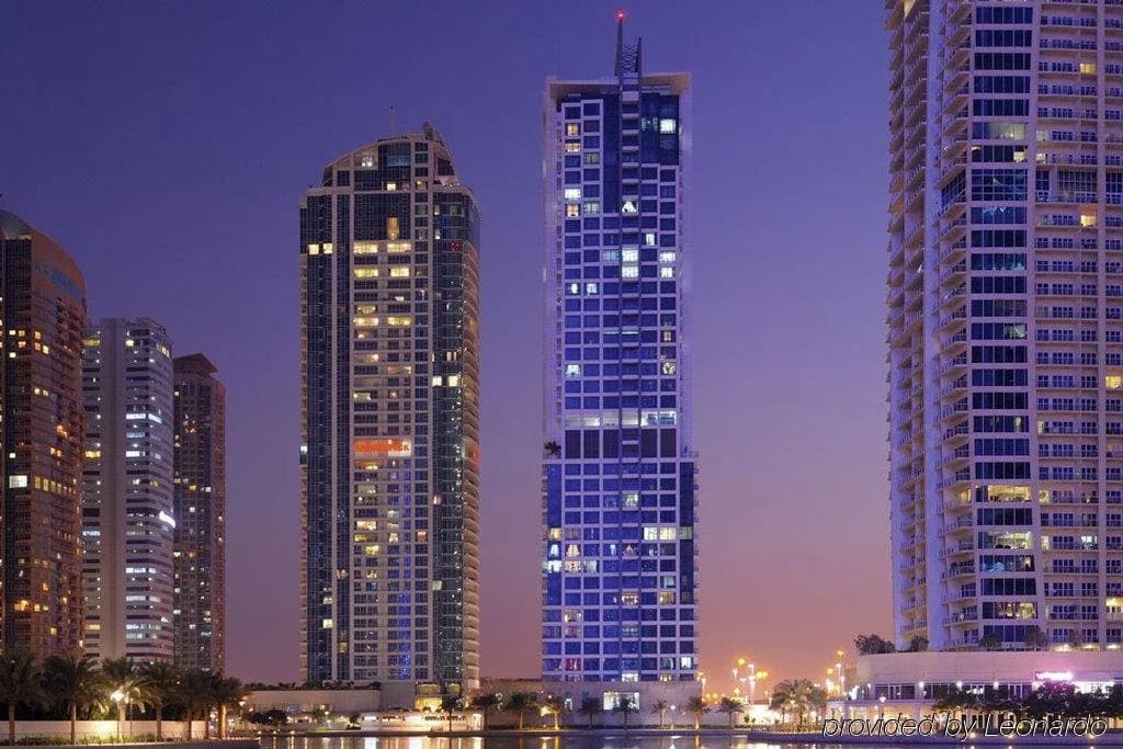 Mövenpick Jumeirah Lakes Towers Hotel - Jumeirah Lakes Towers, Cluster A, Dubai