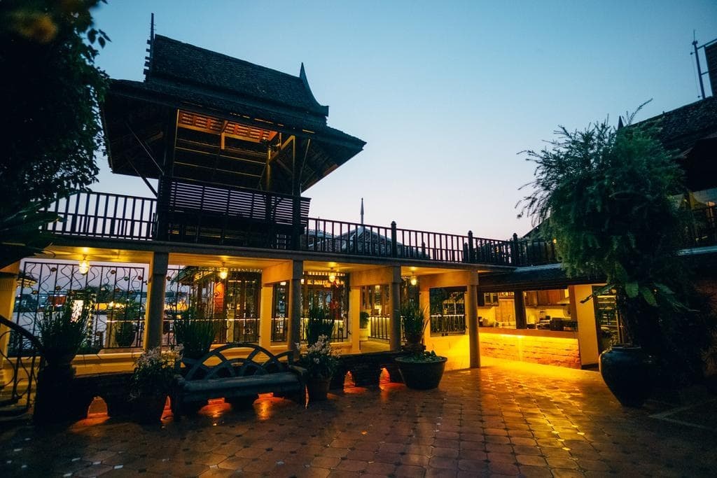 Chakrabongse Villas (SHA Plus+) - 396 Maharaj Road, Tatien, Bangkok