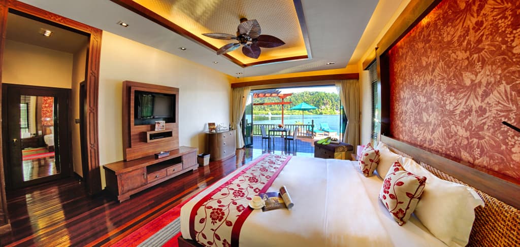 Gayana Marine Resort - Malohom Bay, Tunku Abdul Rahman Park, Gaya Island