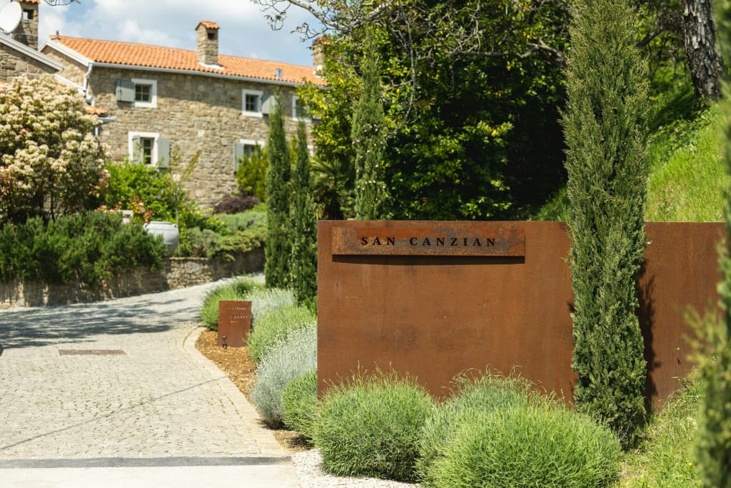 San Canzian Hotel & Residences - Small Luxury Hotels of the World - Muzolini donji bb, Buie