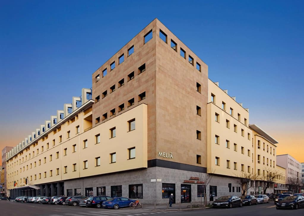 Melia Milano Hotel - Via Masaccio 19, Milano