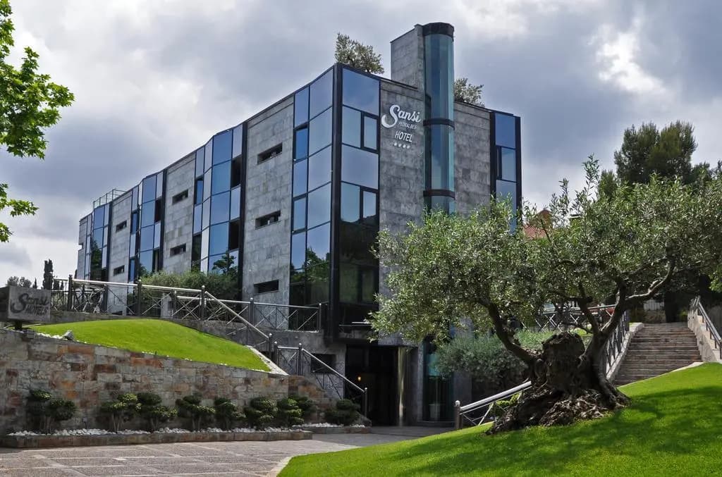 Sansi Pedralbes Hotel Barcelona - Av. Pearson 1-3, Barcellona