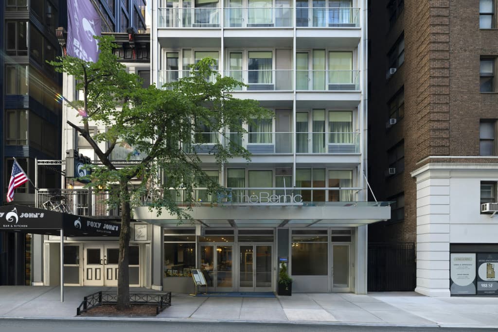 The Bernic Hotel New York City, Tapestry Collection by Hilton - 145 East 47th Street, New York