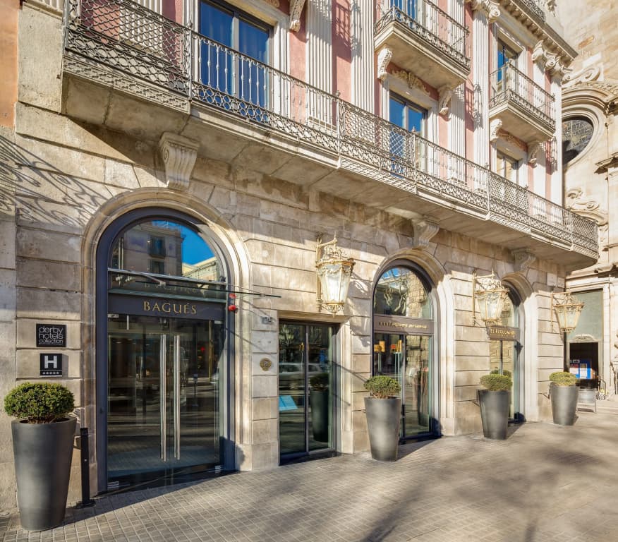 Hotel Bagues, a Small Luxury Hotels of the World - Calle la Rambla, 105, Barcellona