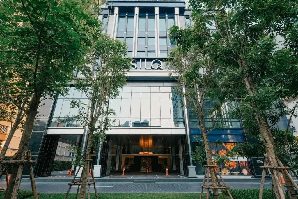 SILQ Hotel And Residence - 41 Sukhumvit 24 Soi Kasem Sukhumvit Road, Bangkok