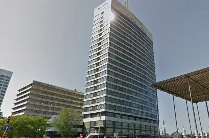 Nobu Hotel Barcelona - Avenida de Roma 2-4, Barcellona