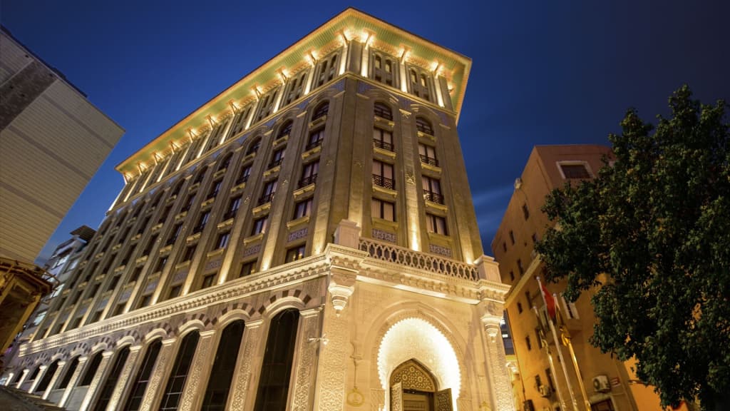 Ajwa Sultanahmet Hotel - Emin Sinan Mah Piyerloti Cad No: 30, Istanbul