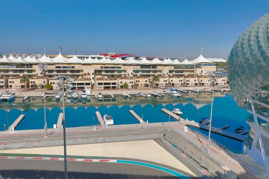 Yas Hotel Abu Dhabi - Yas Island, Abu Dhabi