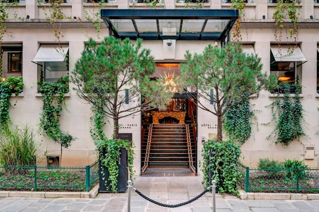 The One Alma Paris - 10 - 12 Rue Cognacq-Jay, Parigi