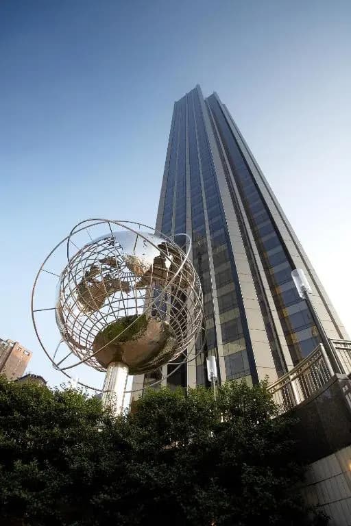 Trump International Hotel & Tower New York - 1 Central Park W, New York