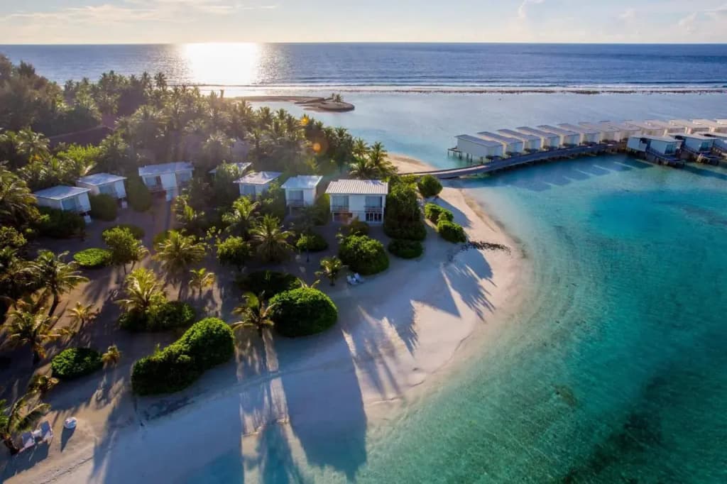 Holiday Inn Resort Kandooma Maldives by IHG - Kandooma Fushi, South Male Atoll