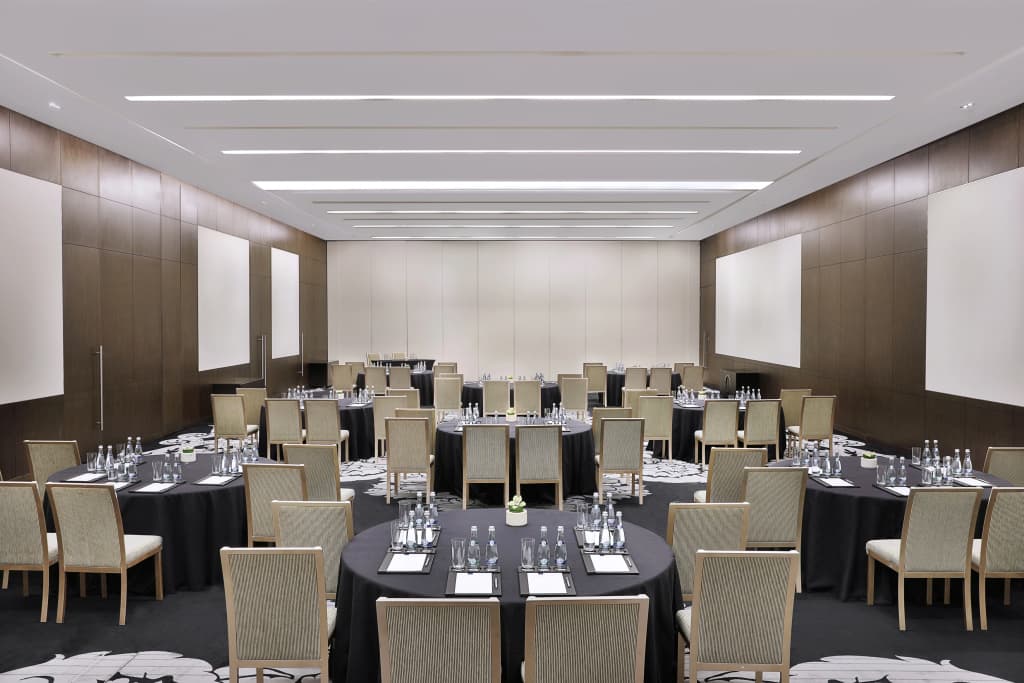Conrad Abu Dhabi Etihad Towers - West Corniche P.O Box 111929, Abu Dhabi