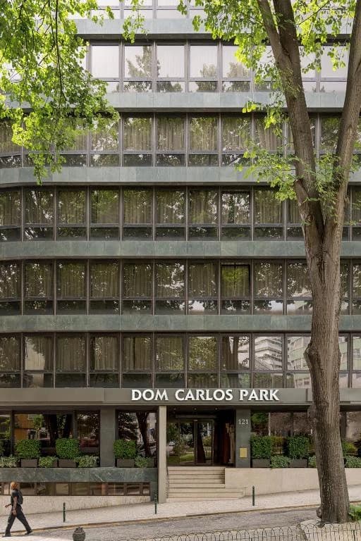 Hotel Dom Carlos Park - Avenida Duque de Loule,121, Lisbona