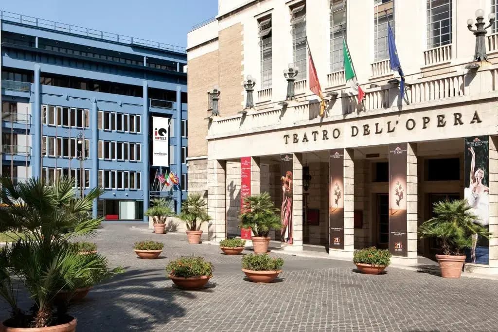 iQ Hotel Roma - Via Firenze, 8, Roma