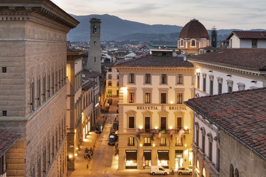 Helvetia & Bristol Firenze – Starhotels Collezione - Via Dei Pescioni 2, Firenze