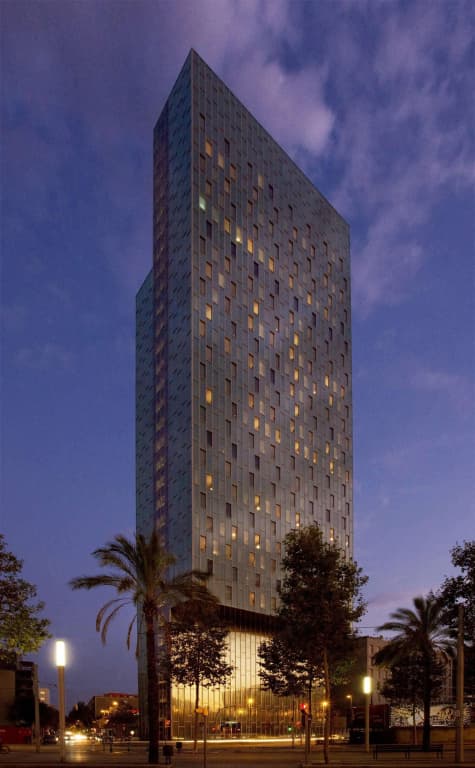 The Level At Melia Barcelona Sky - C/ Lope de Vega, 141-147, Barcellona