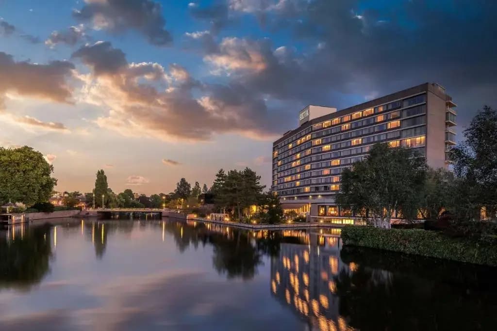 Hilton Amsterdam - Apollolaan 138, Amsterdam