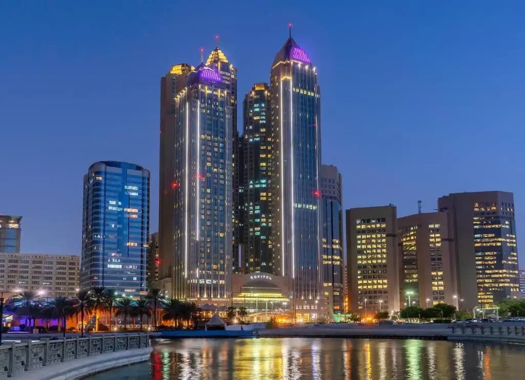 Sofitel Abu Dhabi Corniche Hotel - Corniche Road East, Abu Dhabi