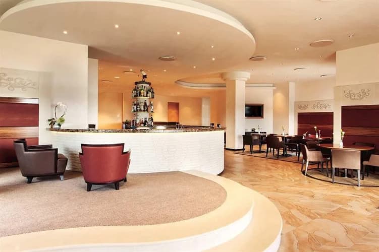 Doubletree By Hilton Acaya Golf Resort Lecce - foto 1