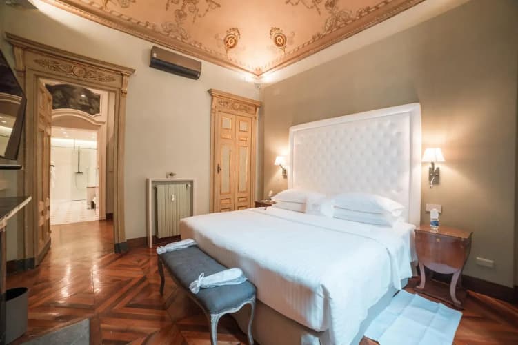 Royal Palace Luxury Suites & Hotel - foto 4