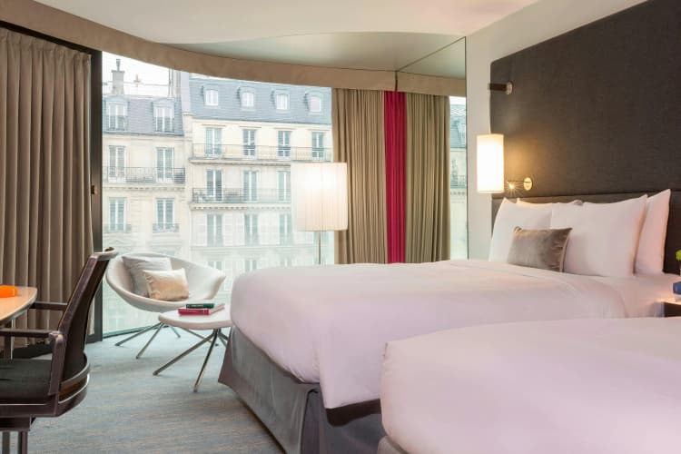 Renaissance Paris Arc de Triomphe Hotel - foto 4