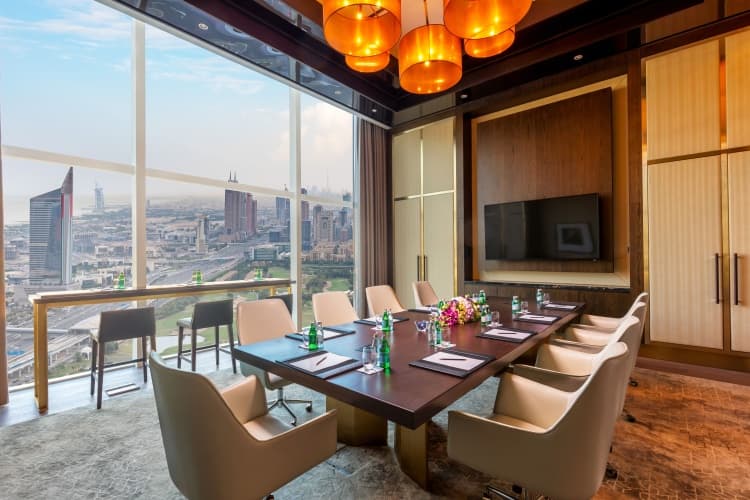 Taj Jumeirah Lakes Towers - foto 4