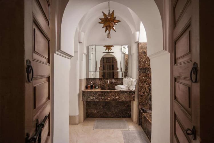 Riad Jaaneman - foto 1
