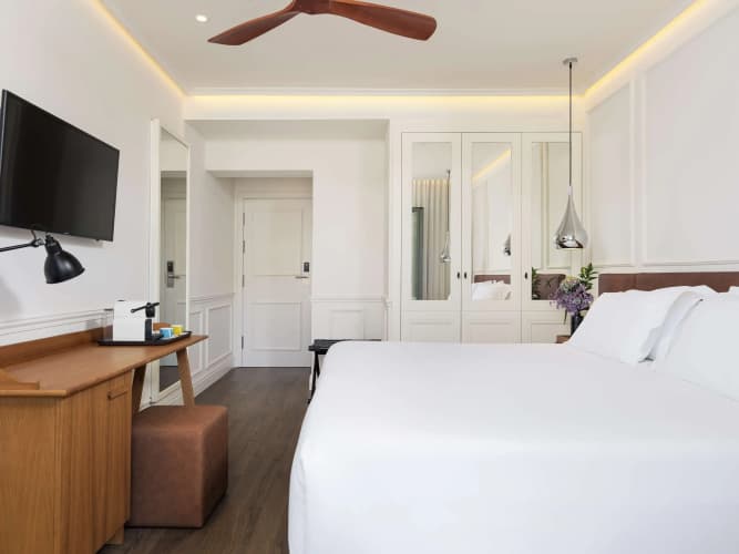 H10 Universitat Hotel - foto 6