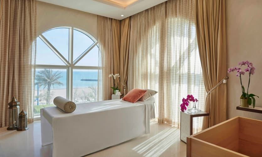 Hilton Salwa Beach Resort & Villas - foto 2