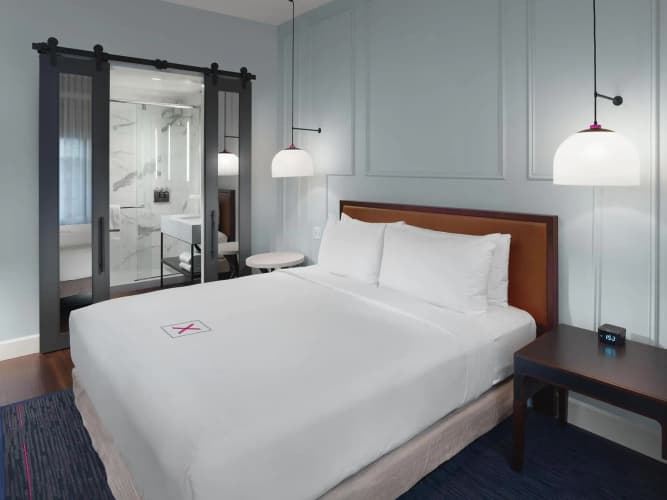 Axiom Hotel - foto 4
