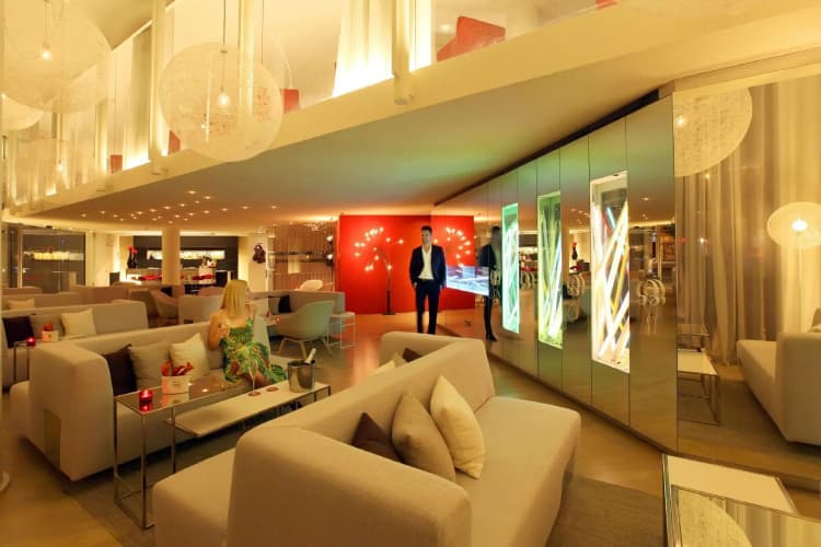 Cram Hotel - foto 1