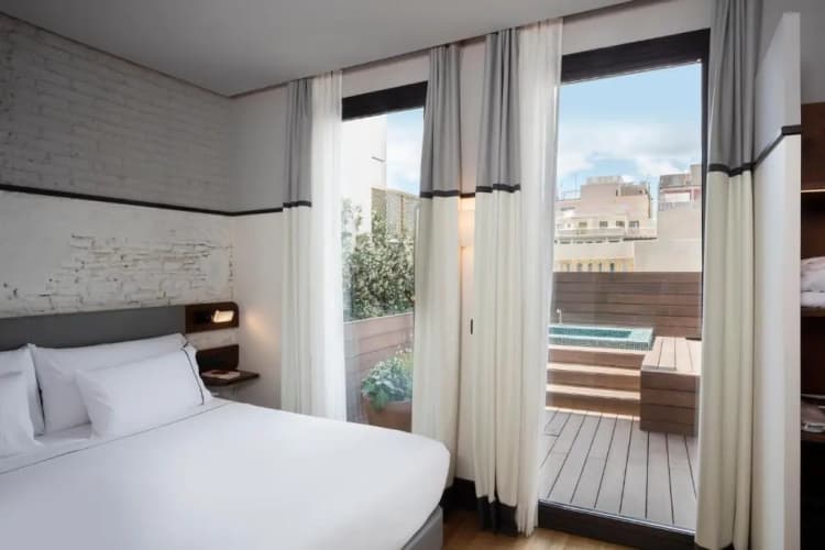 Hotel Praktik Èssens - foto 4