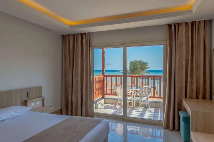 Titanic Beach - Families and Couples only - foto 6