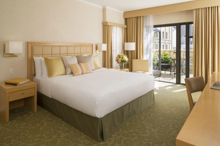 Orchard Garden Hotel - foto 5