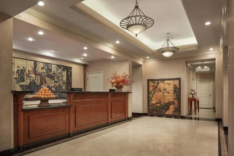 Orchard Hotel - foto 1