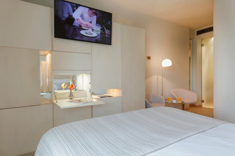 Cram Hotel - foto 5